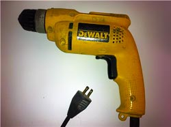 replace chuck on 20 volt dewalt drill